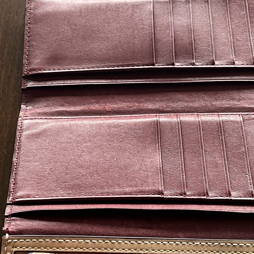 Coach wallet - Picture 2 of 3